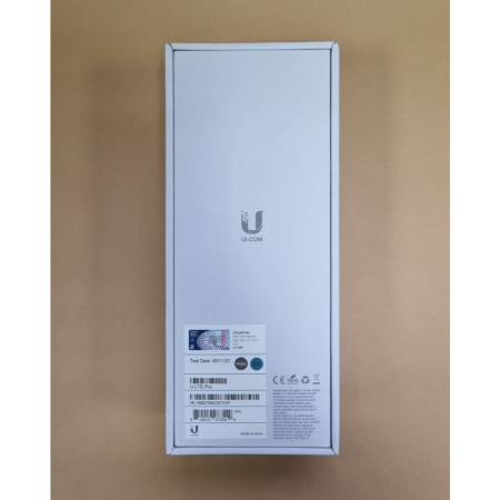Антенна панельная активная Ubiquiti UniFi LTE Pro